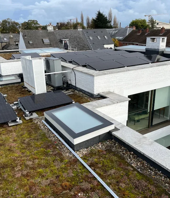 Solar panels on the flat roof of a commercial building